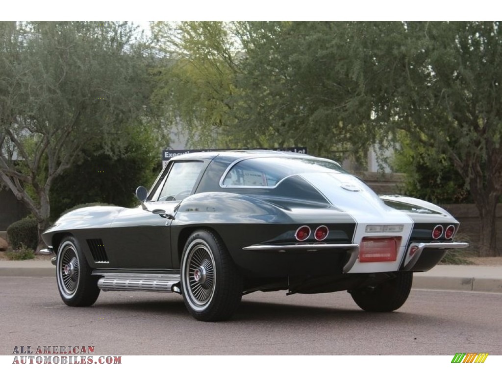 1967 Corvette Coupe - Goodwood Green / Black photo #10