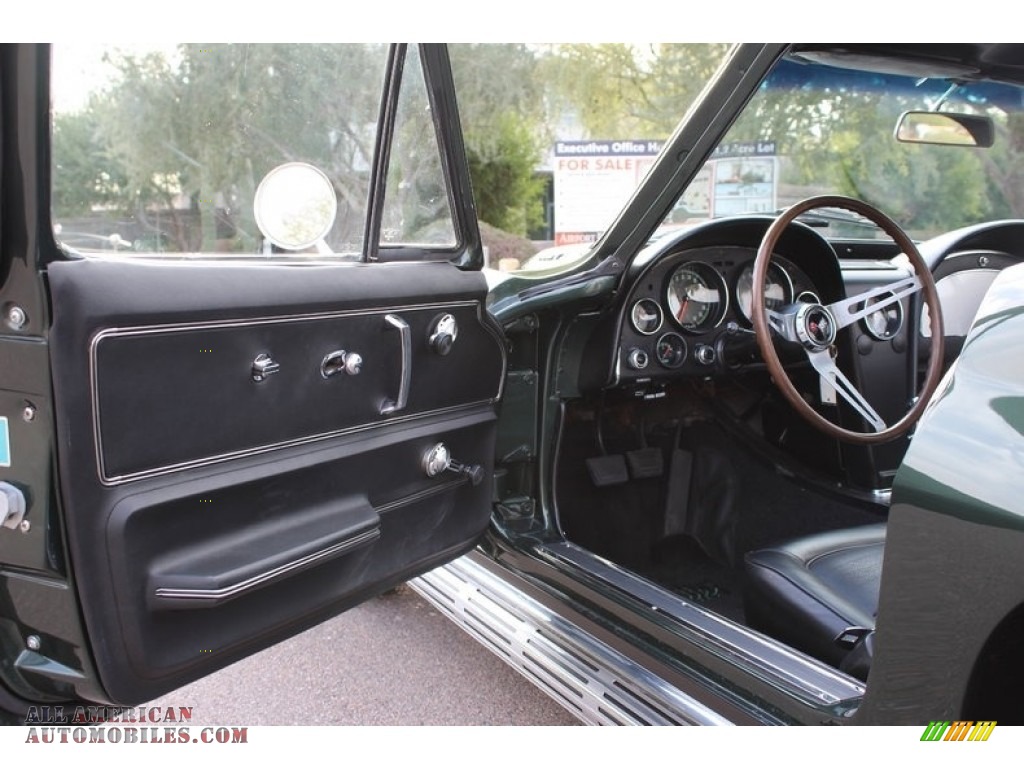 1967 Corvette Coupe - Goodwood Green / Black photo #11