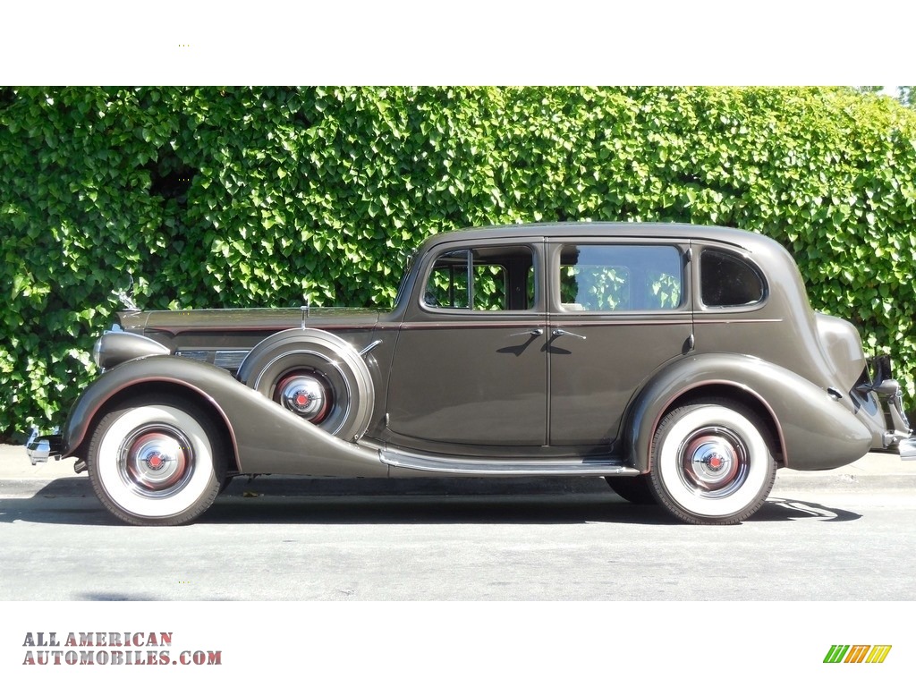1937 Super Eight Sedan - Brazilian Tan / Beige photo #5
