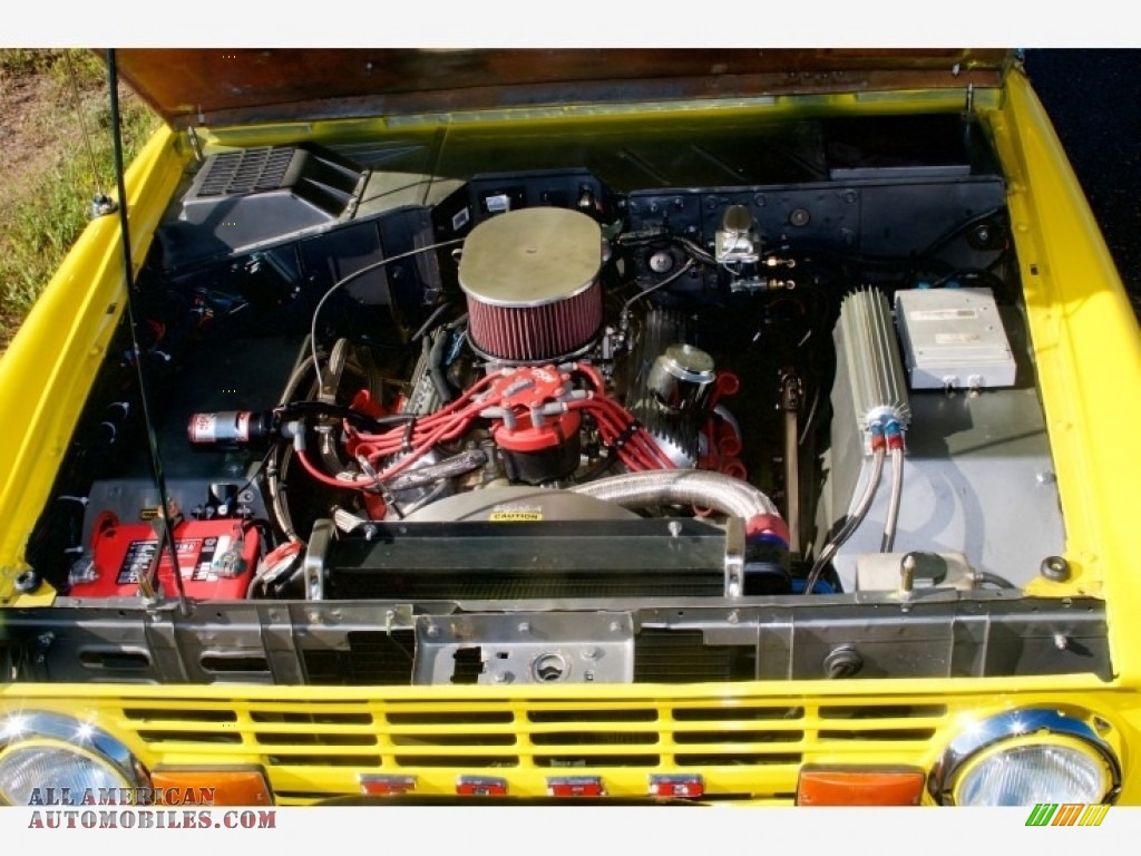 1973 Bronco 4x4 - Canary Yellow / Black photo #16