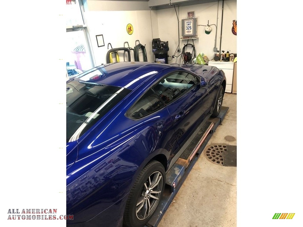 2016 Mustang EcoBoost Premium Coupe - Deep Impact Blue Metallic / Dark Ceramic photo #23