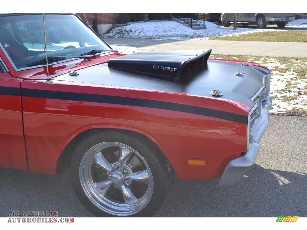 1969 Dart Custom Hardtop - Viper Red / Black photo #2