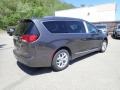 Chrysler Pacifica Limited Ceramic Grey photo #5