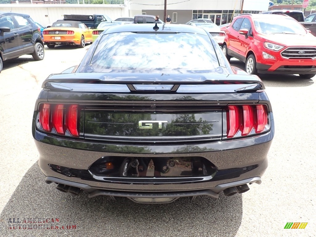 2020 Mustang GT Premium Fastback - Shadow Black / Showstopper Red/Recaro Leather Trimmed photo #8