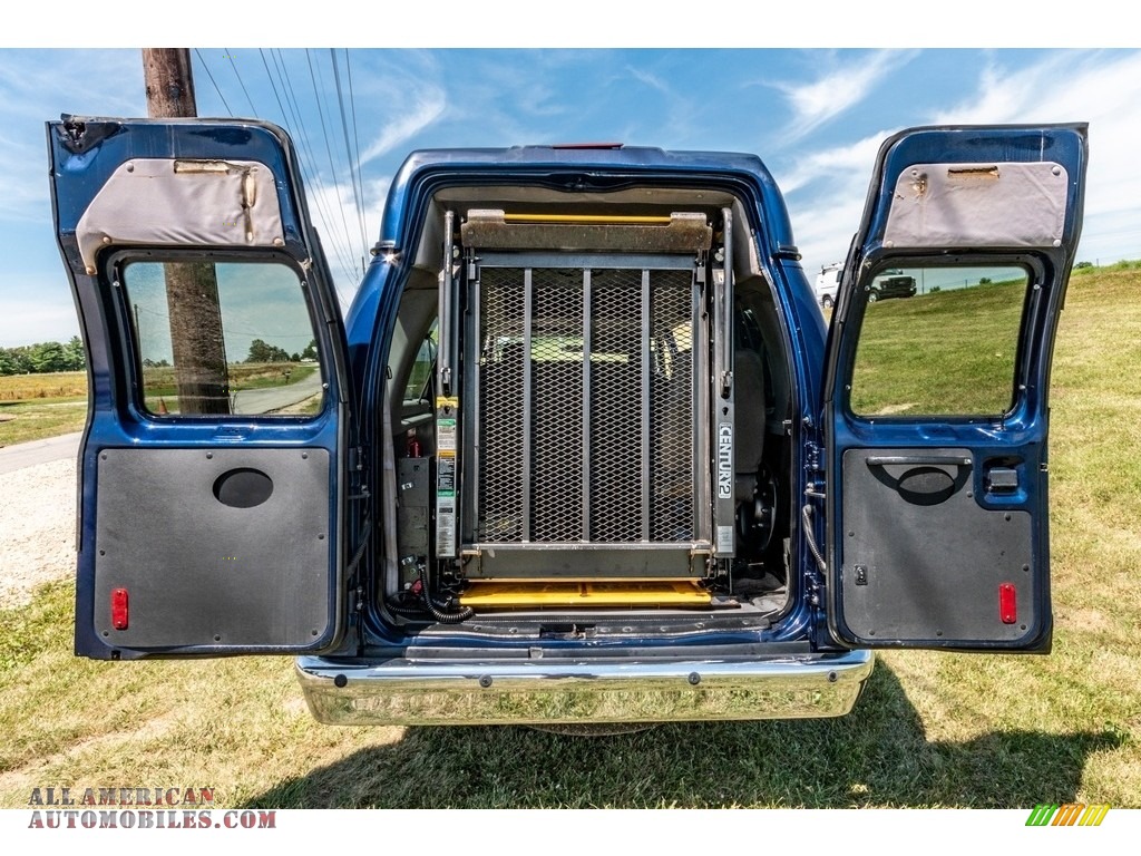 2011 E Series Van E350 XL Extended Passenger - Dark Blue Pearl Metallic / Medium Flint photo #2