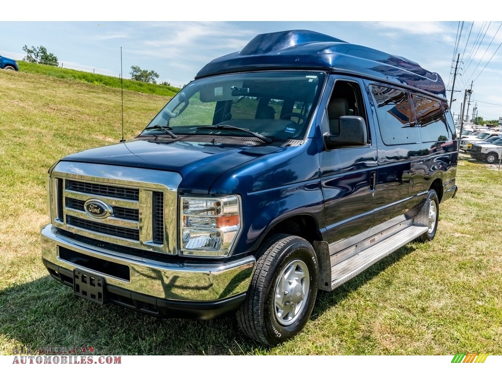 2011 E Series Van E350 XL Extended Passenger - Dark Blue Pearl Metallic / Medium Flint photo #14