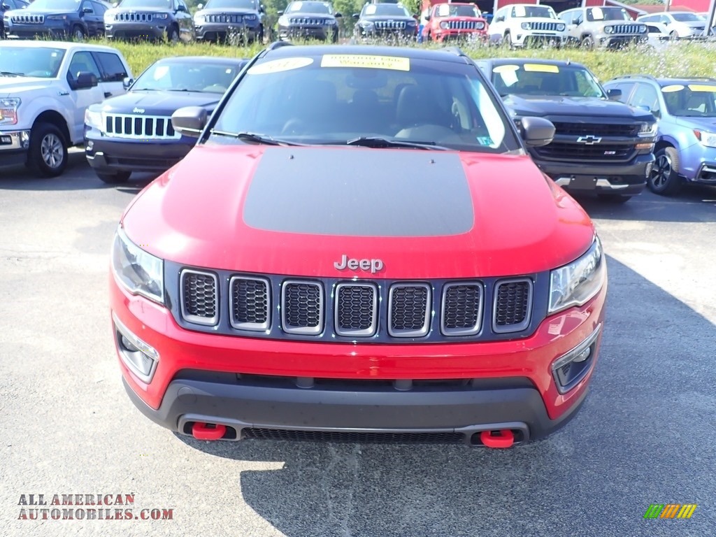 2017 Compass Trailhawk 4x4 - Redline 2 Coat Pearl / Black/Ruby Red photo #9