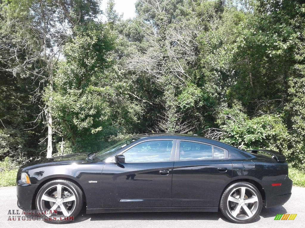 Pitch Black / Black/Red Dodge Charger R/T Plus 100th Anniversary Edition