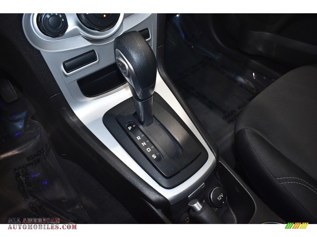 2016 Fiesta SE Hatchback - Ingot Silver Metallic / Charcoal Black photo #14