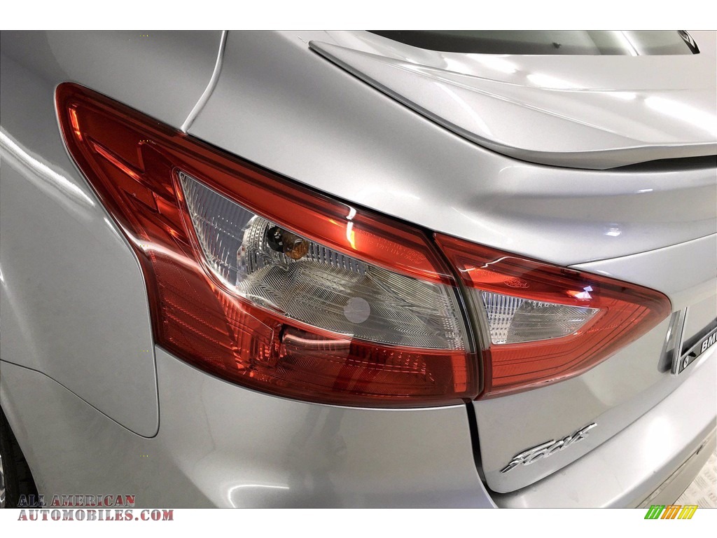 2013 Focus Titanium Sedan - Ingot Silver / Charcoal Black photo #27