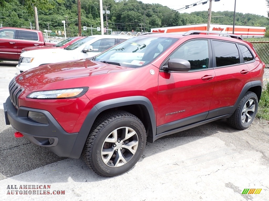 Deep Cherry Red Crystal Pearl / Morocco - Black Jeep Cherokee Trailhawk 4x4