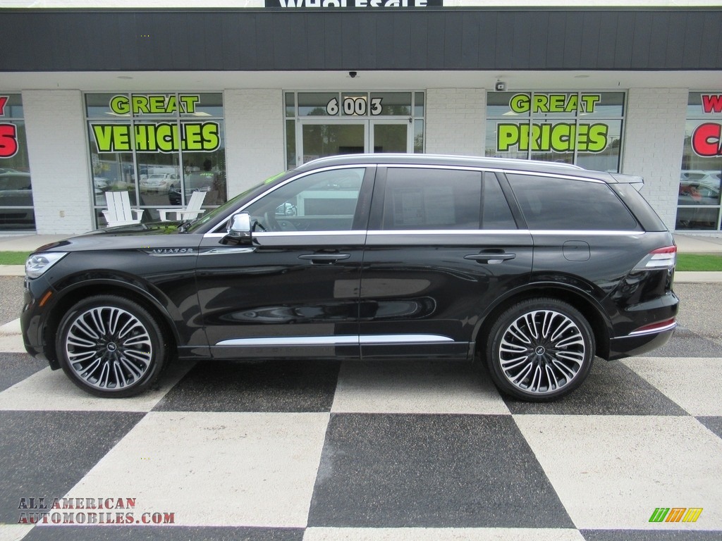 Infinite Black / Black Label Mahogany Red Lincoln Aviator Black Label AWD