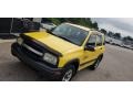 Chevrolet Tracker ZR2 4WD Hard Top Yellow photo #9