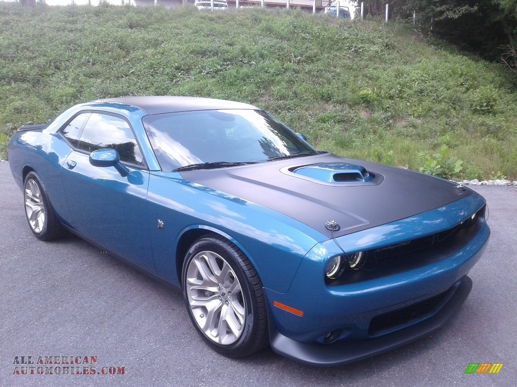 2020 Challenger R/T Scat Pack 50th Anniversary Edition - Frostbite / Black photo #4