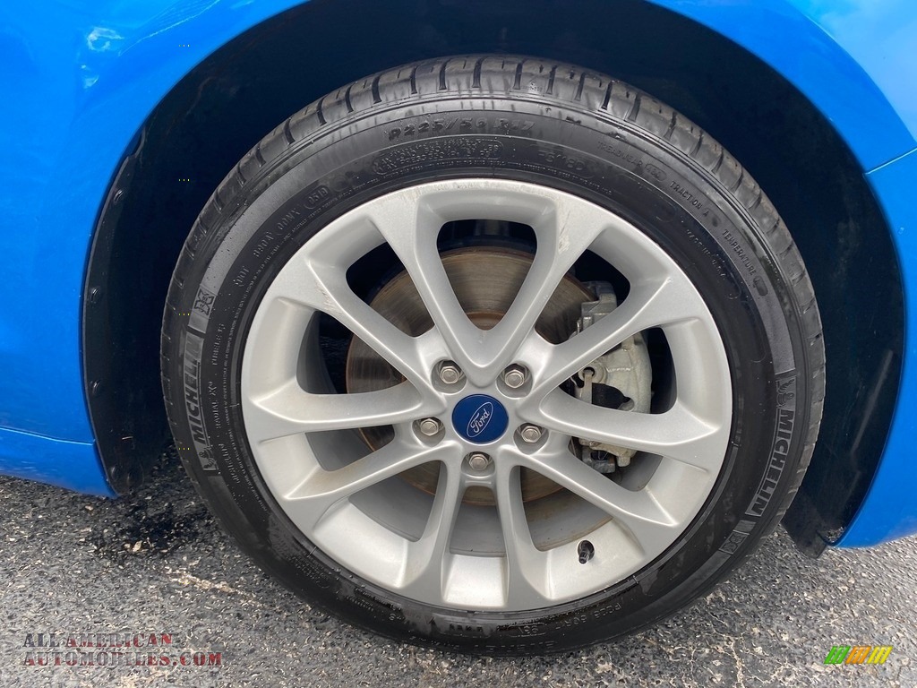 2019 Fusion Hybrid SE - Velocity Blue / Ebony photo #34