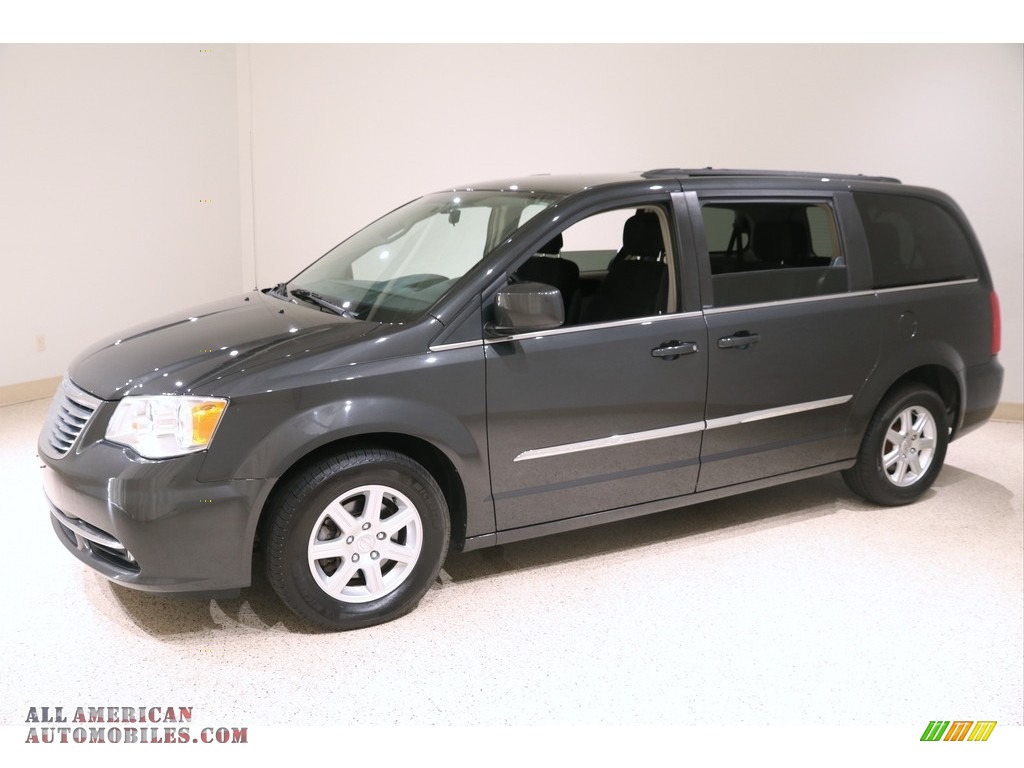 2011 Town & Country Touring - Dark Charcoal Pearl / Black/Light Graystone photo #3
