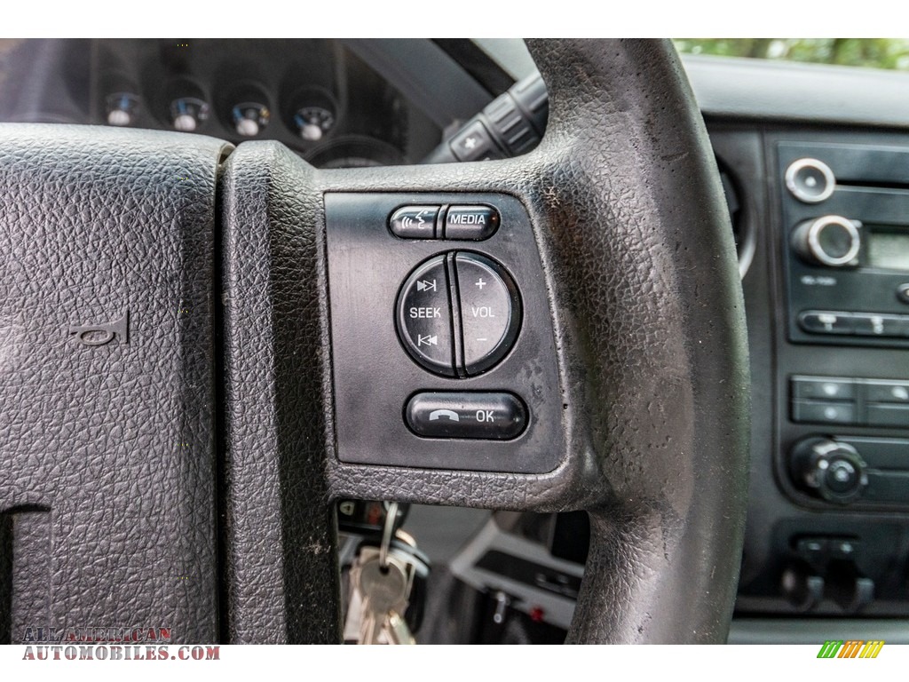 2015 F250 Super Duty Lariat Super Cab 4x4 - Oxford White / Adobe photo #39