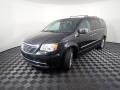 Chrysler Town & Country Touring - L Brilliant Black Crystal Pearl photo #10