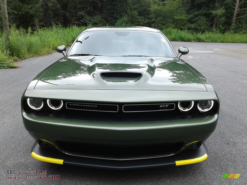 2020 Challenger GT - F8 Green / Black photo #3