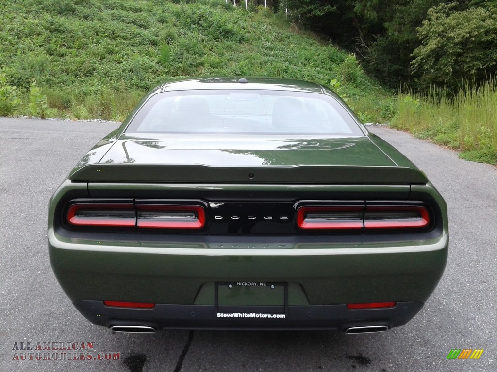 2020 Challenger GT - F8 Green / Black photo #7