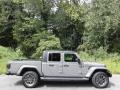Jeep Gladiator Overland 4x4 Sting-Gray photo #5