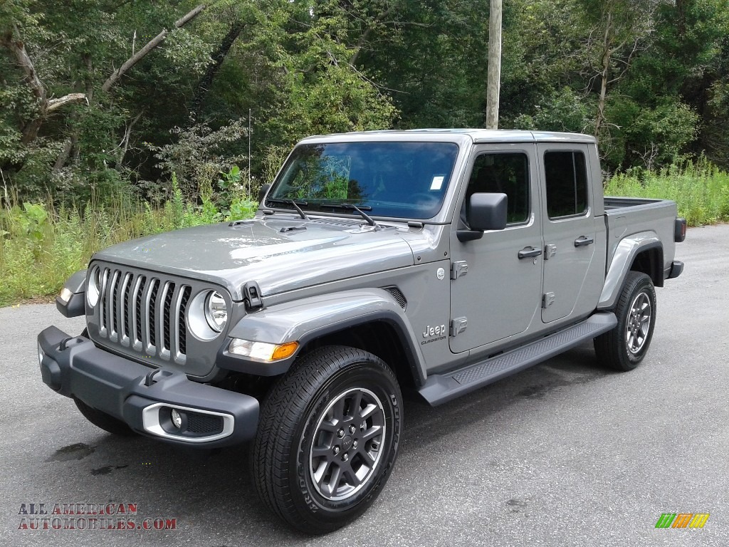 2021 Gladiator Overland 4x4 - Sting-Gray / Black photo #2