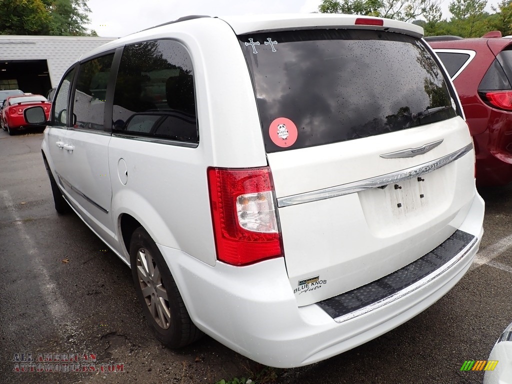 2016 Town & Country Touring - Bright White / Black/Light Graystone photo #3