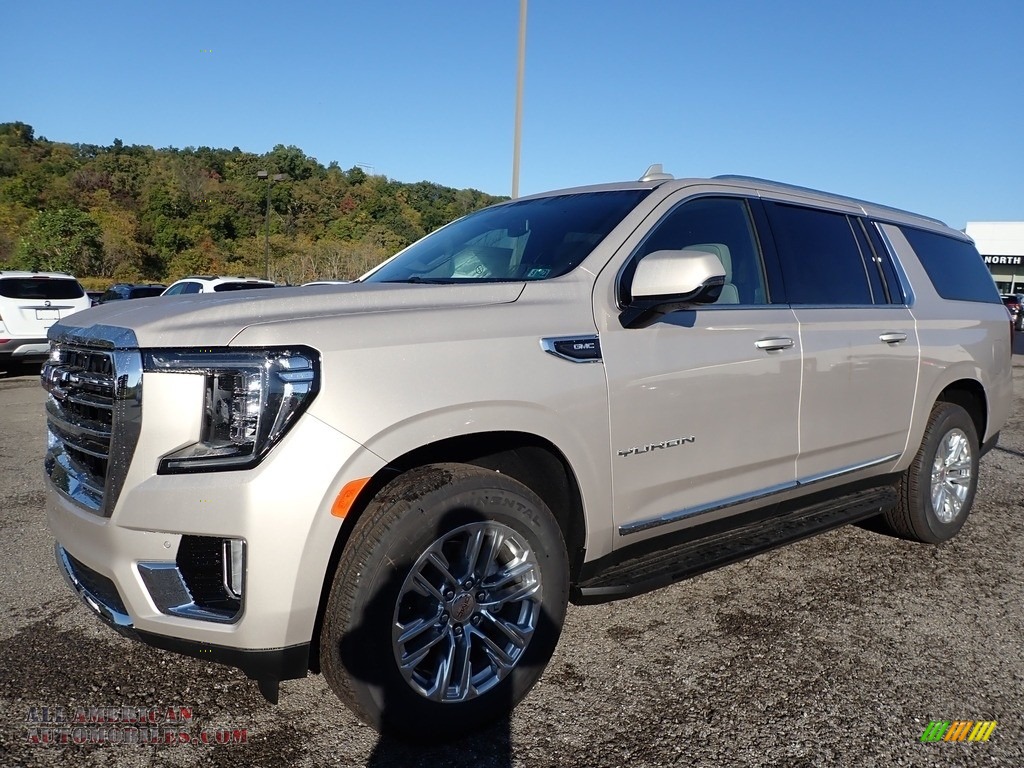 2021 GMC Yukon XL SLT 4WD in Pearl Beige Metallic photo 3 157399