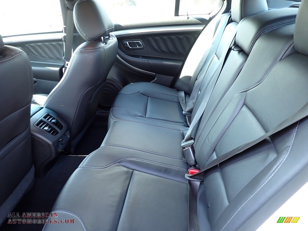 2019 Taurus SEL AWD - Agate Black / Charcoal Black photo #11