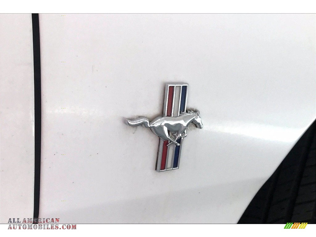 1998 Mustang V6 Coupe - Ultra White / Medium Graphite photo #7