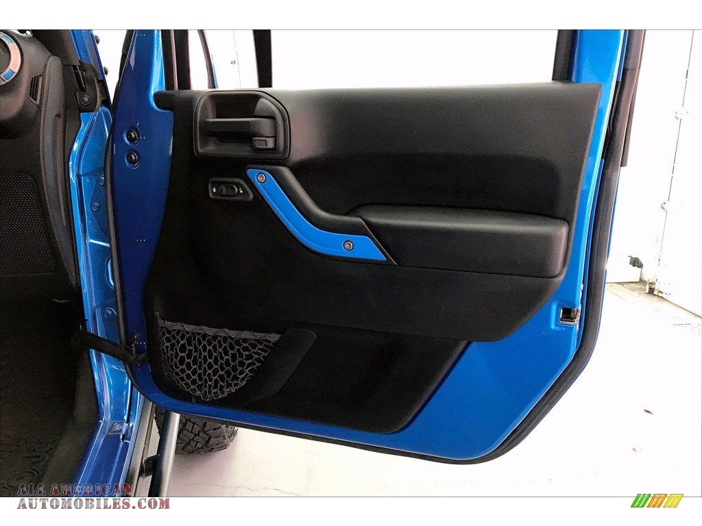 2015 Wrangler Unlimited Sport 4x4 - Hydro Blue Pearl / Black photo #25