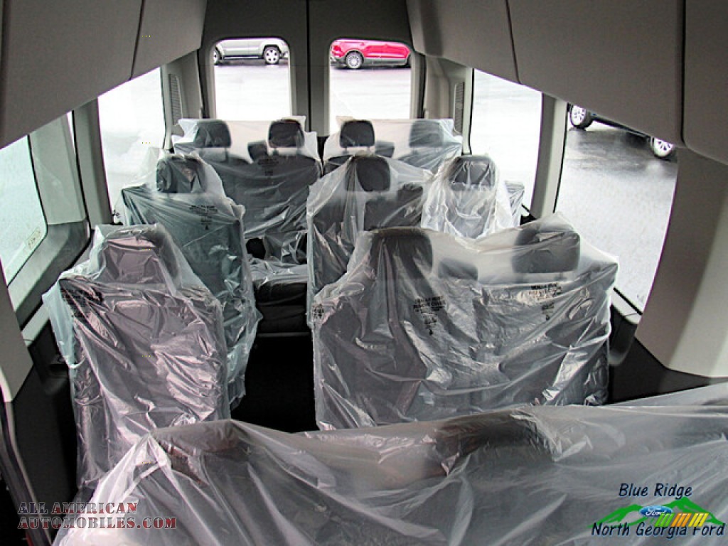 2020 Transit Passenger Wagon XLT 350 HR Extended - Kapoor Red / Ebony photo #26