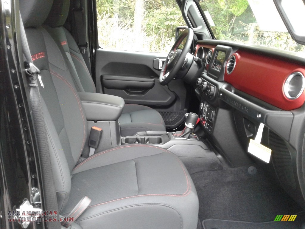 2021 Wrangler Unlimited Rubicon 4x4 - Black / Black photo #15 2021 Wrangler Unlimited Rubicon 4x4 - Black / Black photo #15