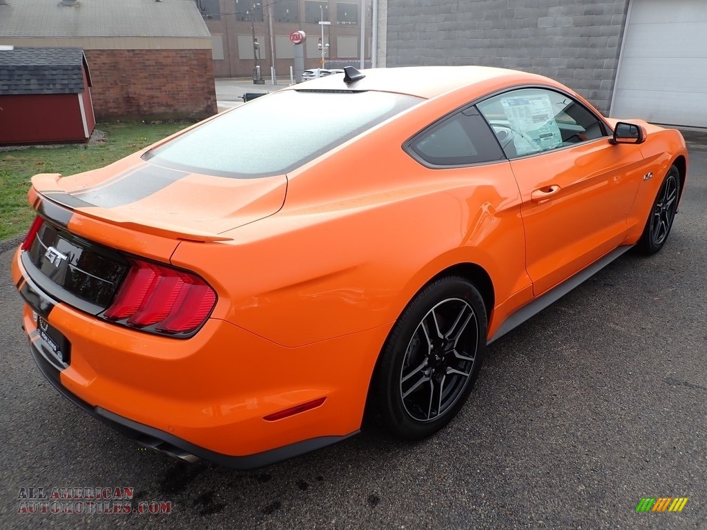 2020 Mustang GT Fastback - Twister Orange / Ebony photo #2