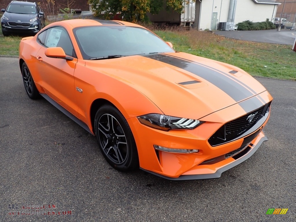 2020 Mustang GT Fastback - Twister Orange / Ebony photo #3