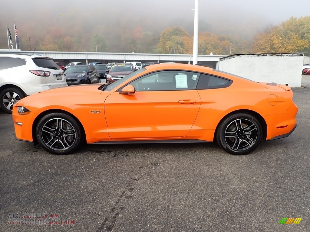 2020 Mustang GT Fastback - Twister Orange / Ebony photo #6