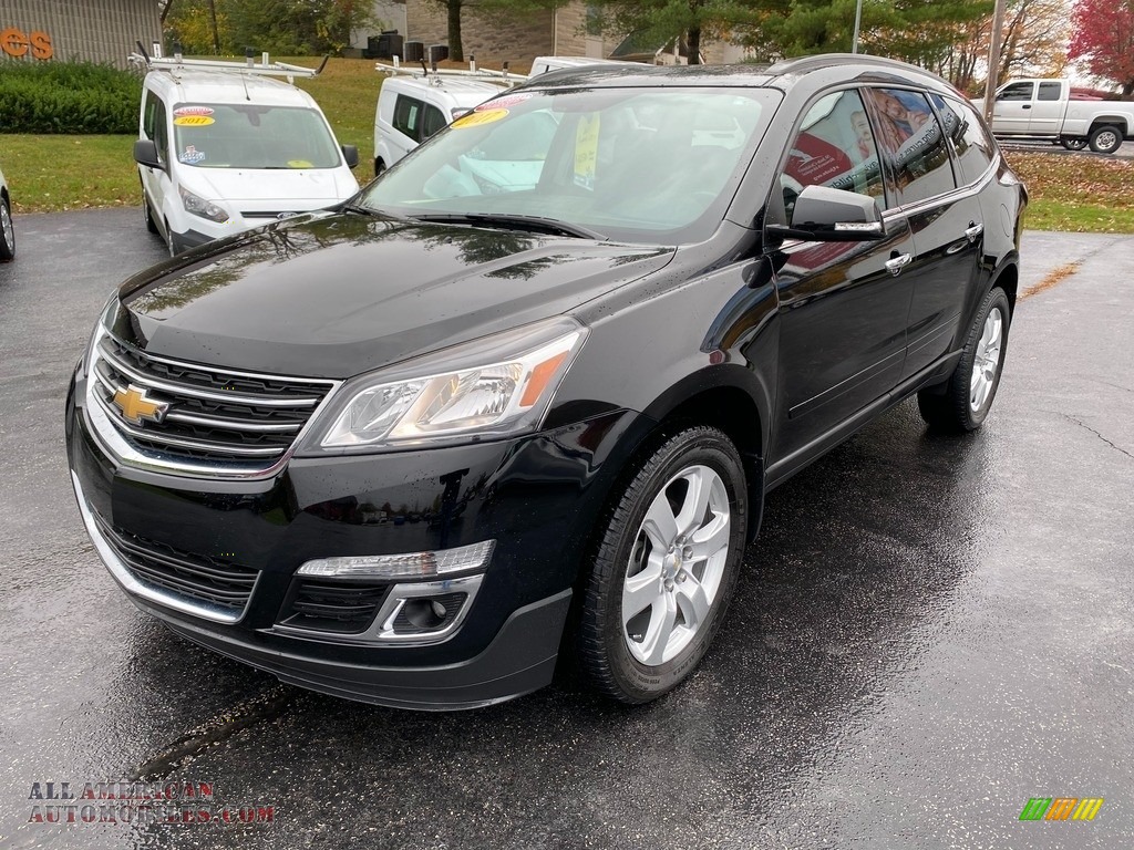 2017 Chevrolet Traverse LT in Mosaic Black Metallic for sale photo #2