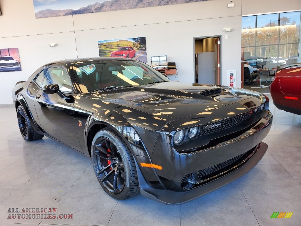 2020 Challenger R/T Scat Pack - Pitch Black / Black/Ruby Red photo #1