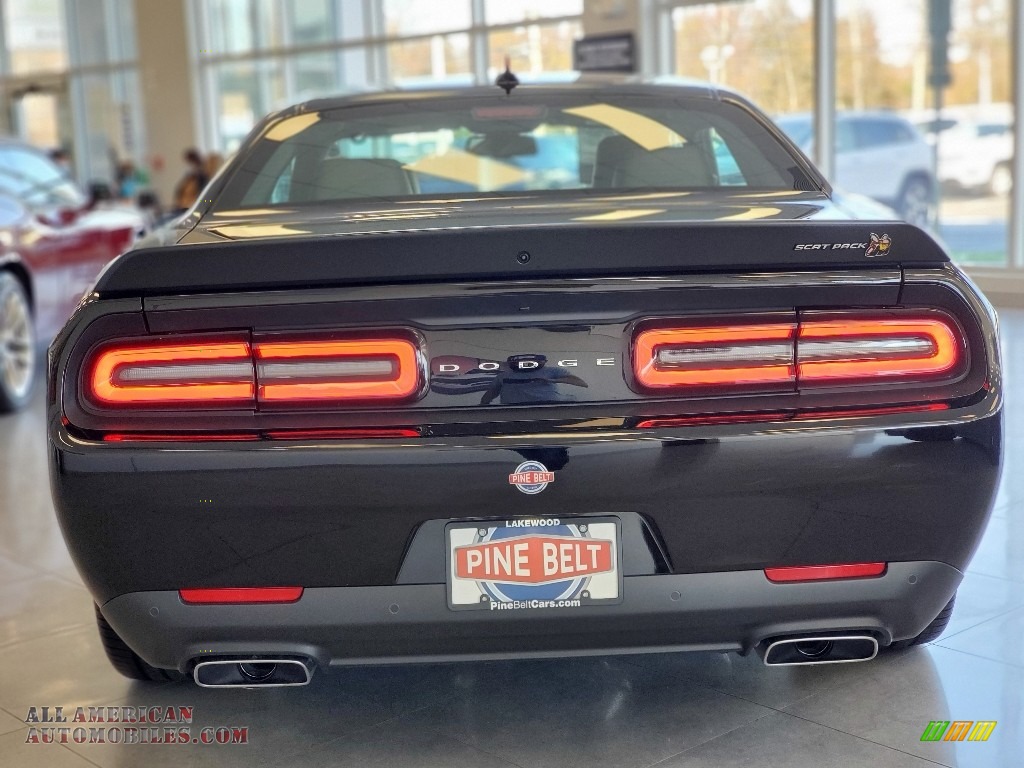 2020 Challenger R/T Scat Pack - Pitch Black / Black/Ruby Red photo #9