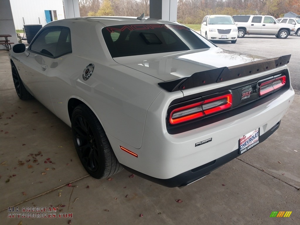 2018 Challenger R/T Scat Pack - White Knuckle / Black photo #7
