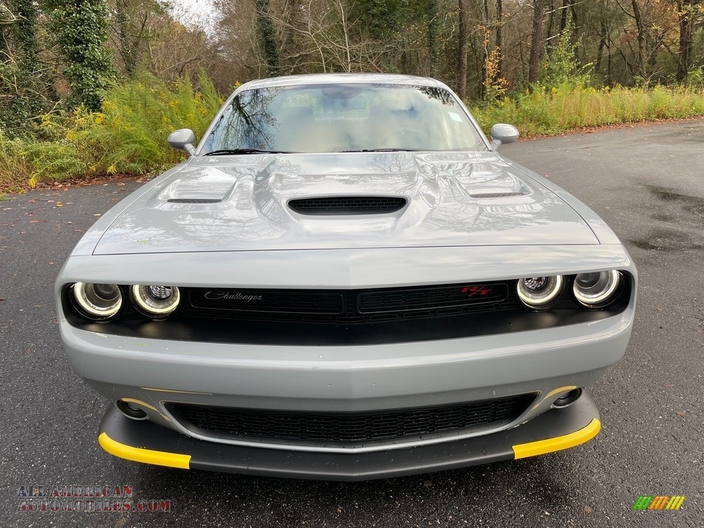 2020 Challenger R/T Scat Pack - Smoke Show / Black photo #3