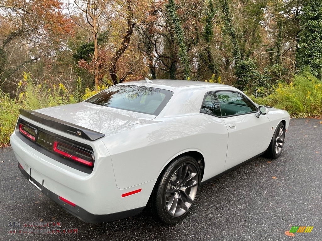 2020 Challenger R/T Scat Pack - Smoke Show / Black photo #6