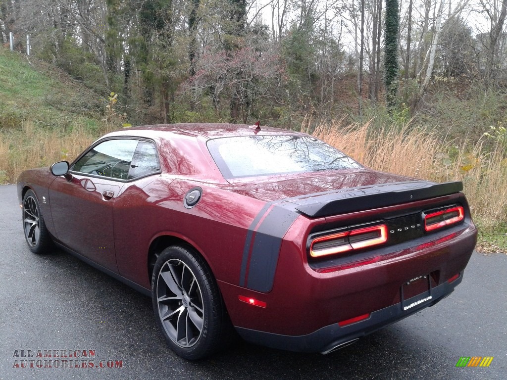 2018 Challenger R/T Scat Pack - Octane Red Pearl / Black photo #9