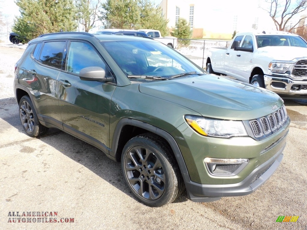 2021 Compass 80th Special Edition 4x4 - Olive Green Pearl / Black photo #3