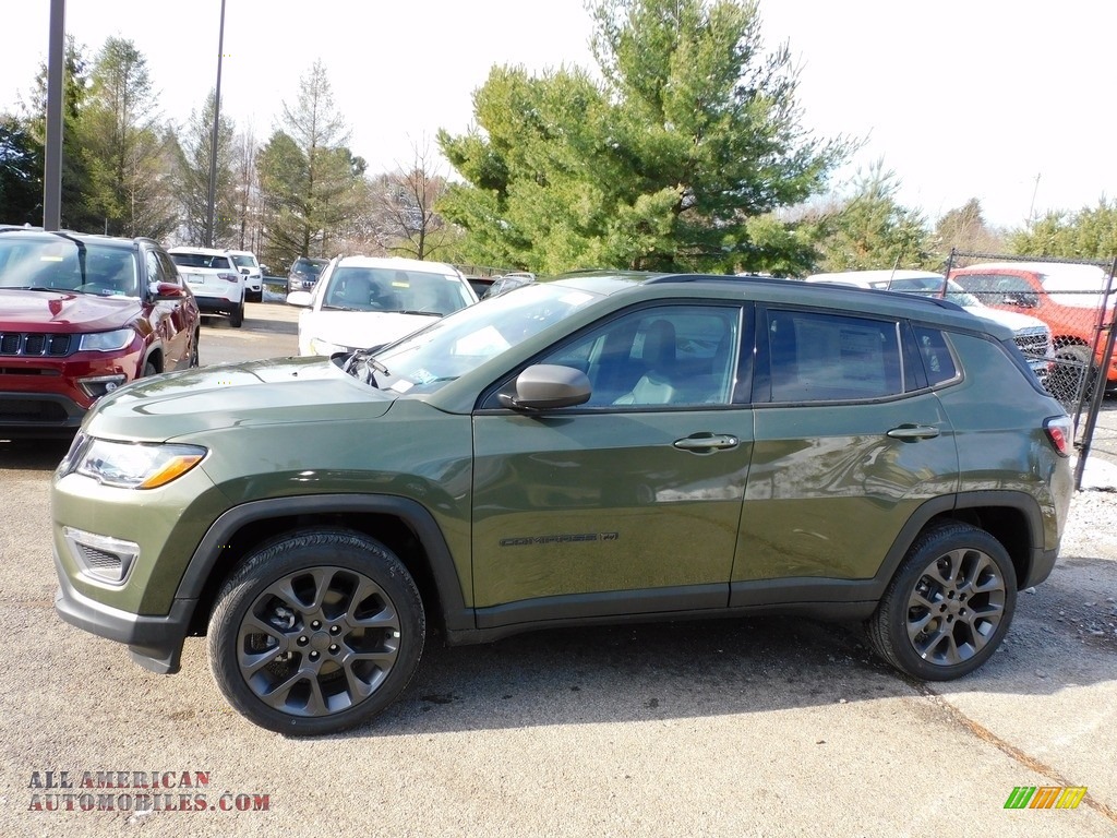 2021 Compass 80th Special Edition 4x4 - Olive Green Pearl / Black photo #9