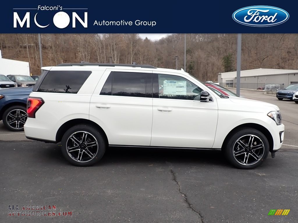 Star White / Ebony Ford Expedition Limited 4x4