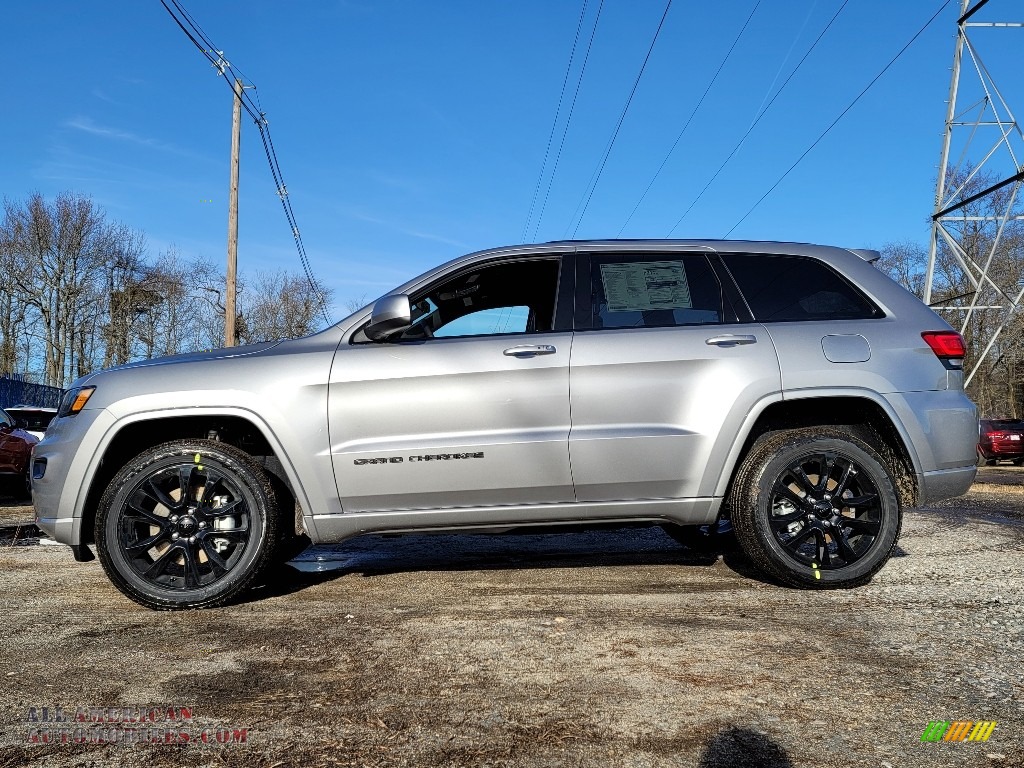 2021 Jeep Grand Cherokee Laredo 4x4 In Billet Silver Metallic For Sale