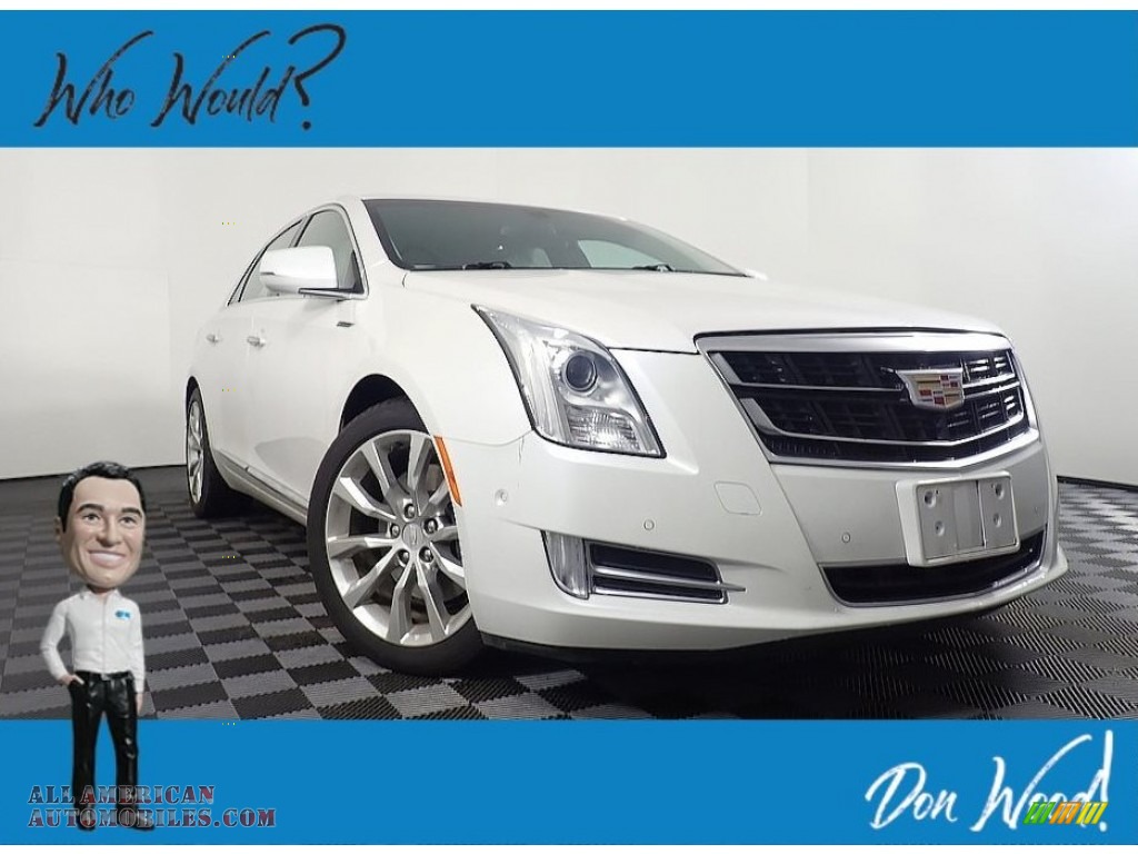 Crystal White Tricoat / Shale w/Cocoa Accents Cadillac XTS Luxury