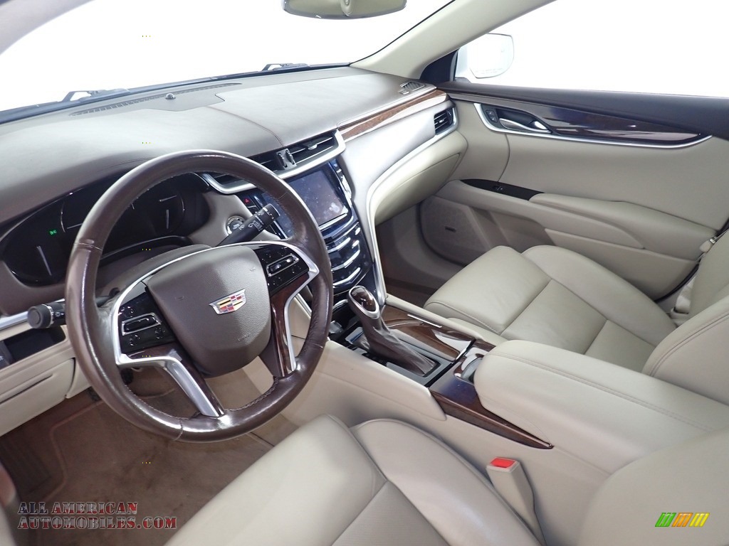 2017 XTS Luxury - Crystal White Tricoat / Shale w/Cocoa Accents photo #13