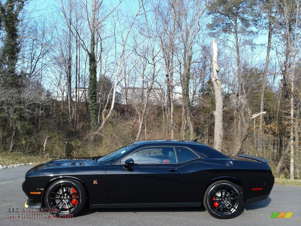 2021 Challenger R/T Scat Pack - Pitch Black / Black/Ruby Red photo #1